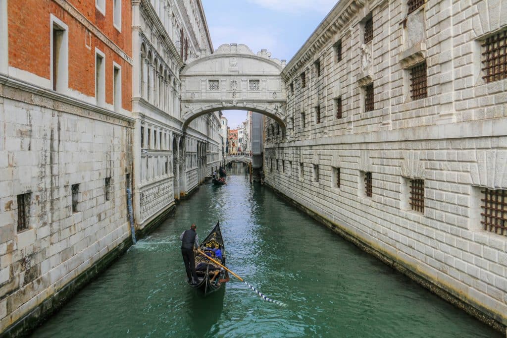 Canal en Venecia